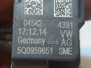 bontott VW GOLF VII Bal első Oldal Ütközés Érzékelő