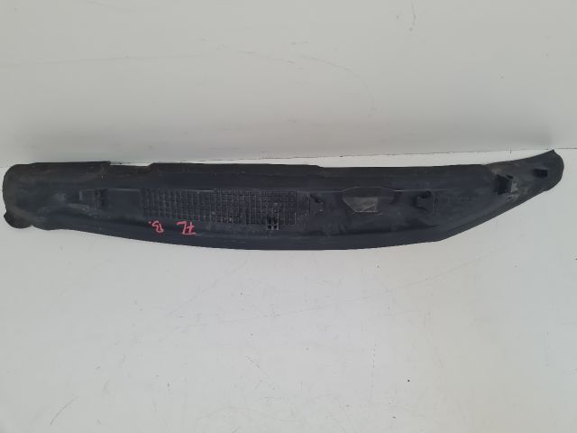 bontott VW GOLF VII Bal első Sárvédő Zajszigetelés