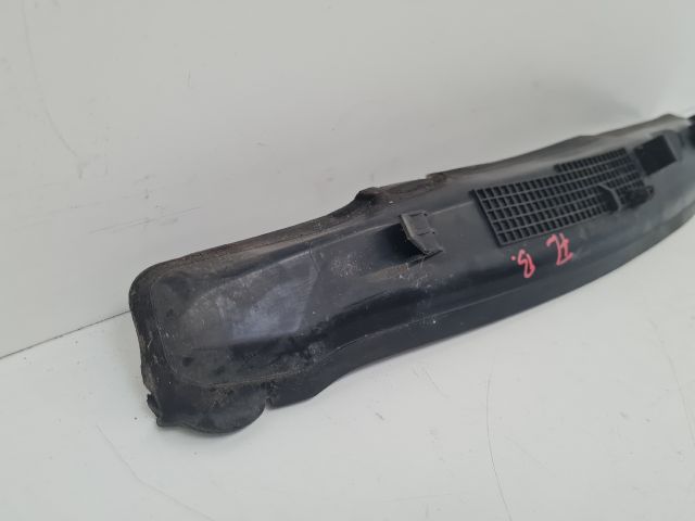 bontott VW GOLF VII Bal első Sárvédő Zajszigetelés