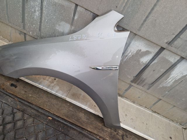 bontott VW GOLF VII Bal első Sárvédő