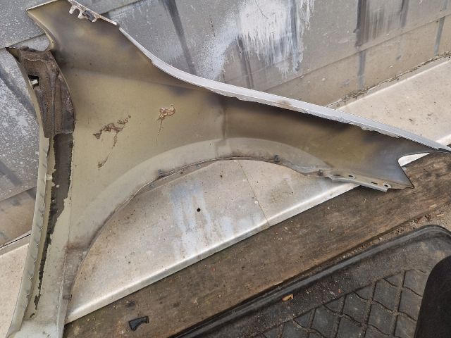 bontott VW GOLF VII Bal első Sárvédő