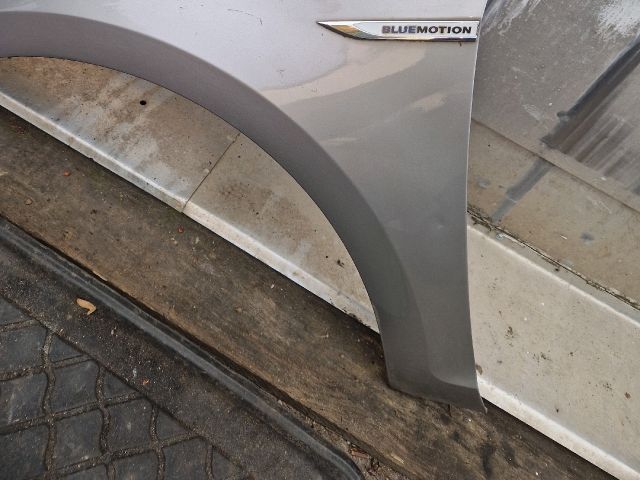 bontott VW GOLF VII Bal első Sárvédő