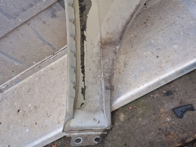 bontott VW GOLF VII Bal első Sárvédő