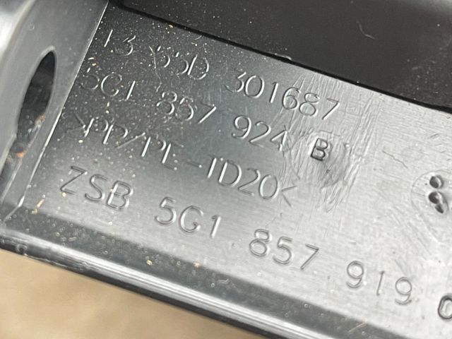 bontott VW GOLF VII Bal első Tároló Rekesz