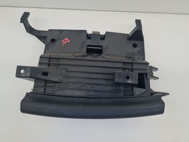 bontott VW GOLF VII Bal első Tároló Rekesz