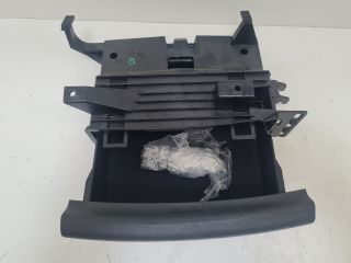 bontott VW GOLF VII Bal első Tároló Rekesz