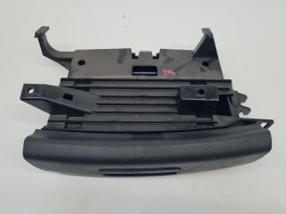 bontott VW GOLF VII Bal első Tároló Rekesz