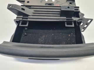 bontott VW GOLF VII Bal első Tároló Rekesz