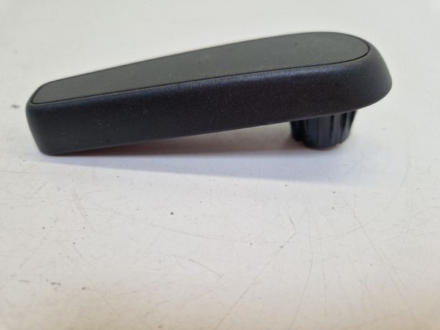 bontott VW GOLF VII Bal első Ülésállító Kapcsoló