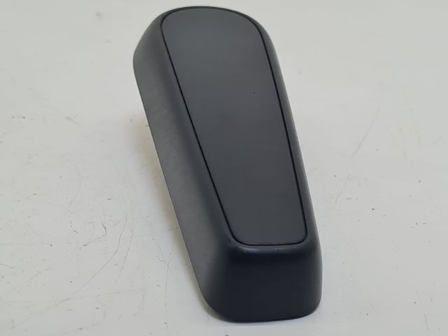 bontott VW GOLF VII Bal első Üléstámla állító