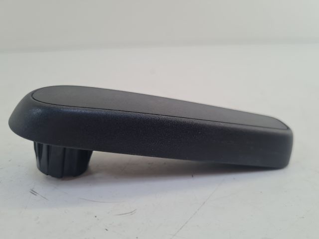 bontott VW GOLF VII Bal első Üléstámla állító