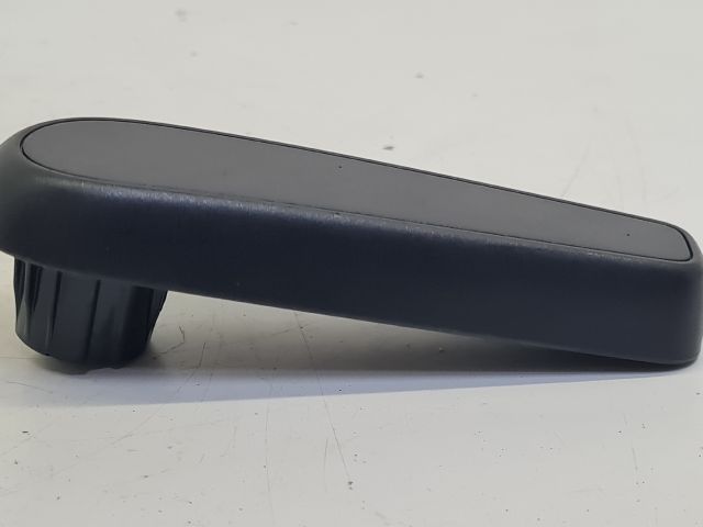 bontott VW GOLF VII Bal első Üléstámla állító