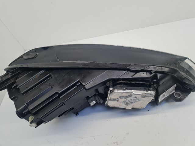 bontott VW GOLF VII Bal Fényszóró