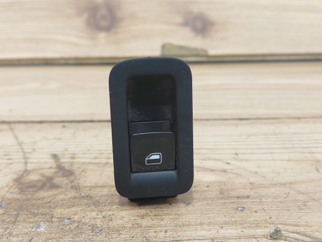 bontott VW GOLF VII Bal hátsó Ablakemelő Kapcsoló