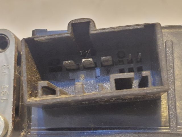 bontott VW GOLF VII Bal hátsó Ablakemelő Motor