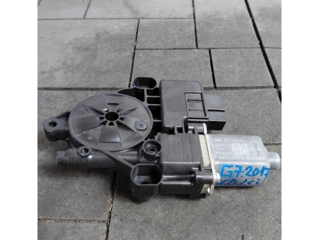 bontott VW GOLF VII Bal hátsó Ablakemelő Motor