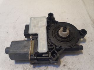 bontott VW GOLF VII Bal hátsó Ablakemelő Motor