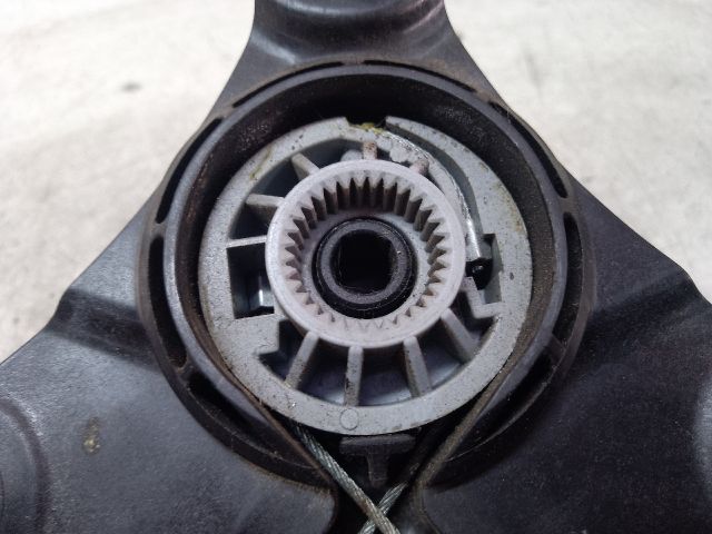 bontott VW GOLF VII Bal hátsó Ablakemelő Szerkezet (Elektromos)