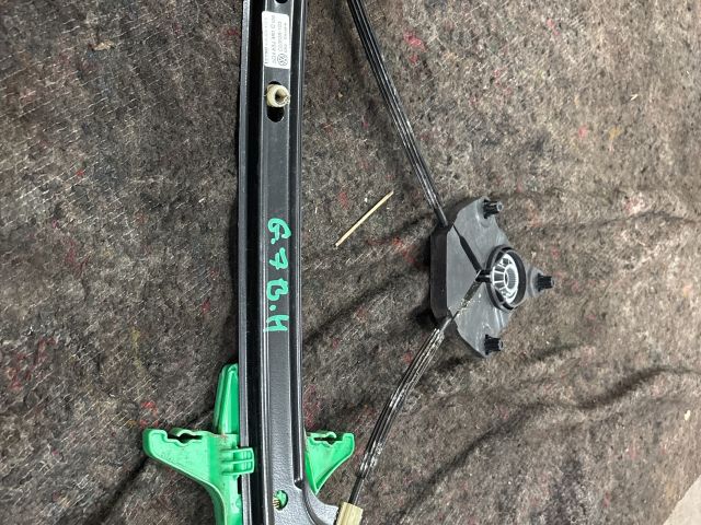bontott VW GOLF VII Bal hátsó Ablakemelő Szerkezet (Elektromos)
