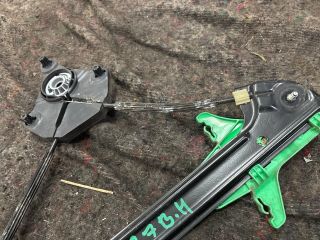 bontott VW GOLF VII Bal hátsó Ablakemelő Szerkezet (Elektromos)