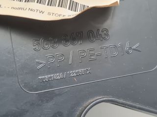 bontott VW GOLF VII Bal hátsó Ajtó Kárpit