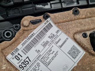 bontott VW GOLF VII Bal hátsó Ajtó Kárpit