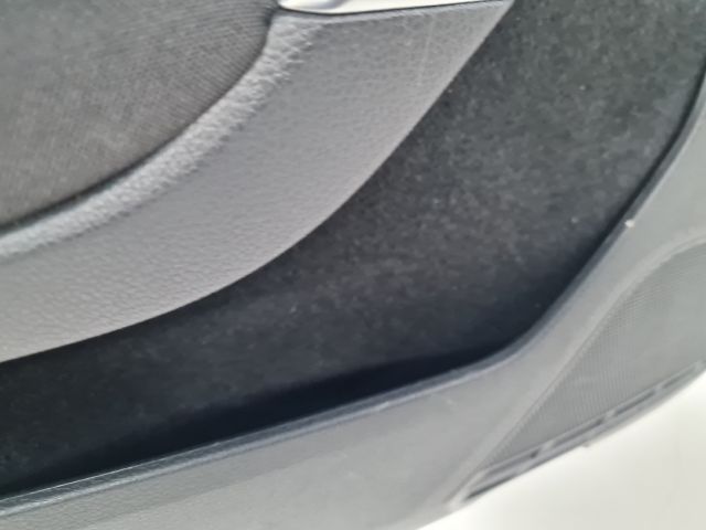 bontott VW GOLF VII Bal hátsó Ajtó Kárpit