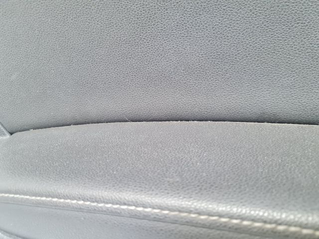 bontott VW GOLF VII Bal hátsó Ajtó Kárpit