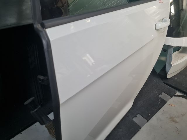 bontott VW GOLF VII Bal hátsó Ajtó (Részeivel)