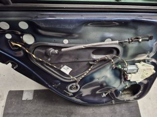 bontott VW GOLF VII Bal hátsó Ajtó (Részeivel)