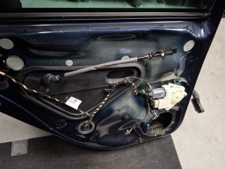bontott VW GOLF VII Bal hátsó Ajtó (Részeivel)