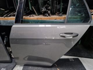bontott VW GOLF VII Bal hátsó Ajtó (Részeivel)