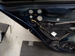 bontott VW GOLF VII Bal hátsó Ajtó (Részeivel)