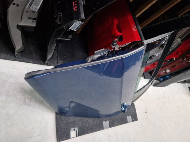 bontott VW GOLF VII Bal hátsó Ajtó (Részeivel)