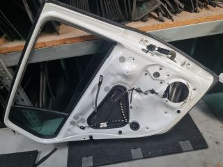 bontott VW GOLF VII Bal hátsó Ajtó (Részeivel)