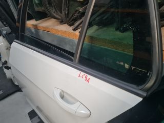 bontott VW GOLF VII Bal hátsó Ajtó (Részeivel)