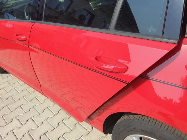 bontott VW GOLF VII Bal hátsó Ajtó (Részeivel)