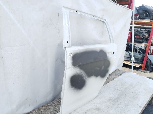 bontott VW GOLF VII Bal hátsó Ajtó (Üres lemez)