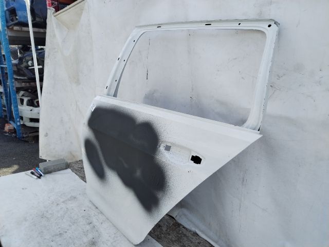 bontott VW GOLF VII Bal hátsó Ajtó (Üres lemez)