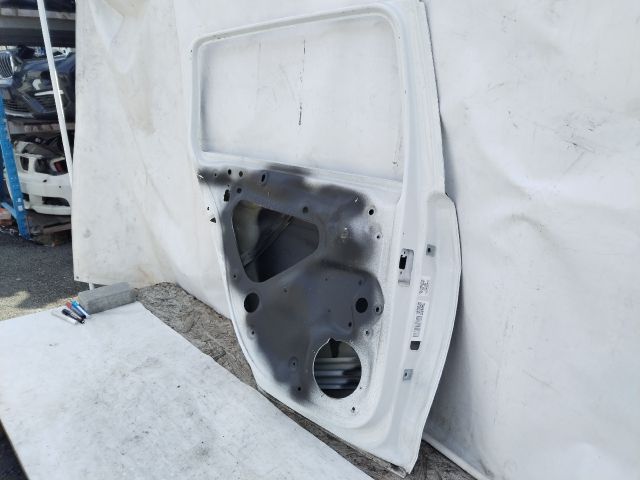 bontott VW GOLF VII Bal hátsó Ajtó (Üres lemez)