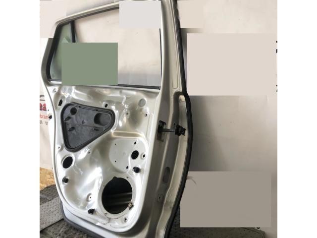 bontott VW GOLF VII Bal hátsó Ajtó (Üres lemez)