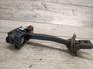 bontott VW GOLF VII Bal hátsó Ajtóhatároló