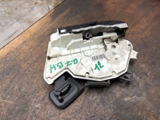 bontott VW GOLF VII Bal hátsó Ajtózár