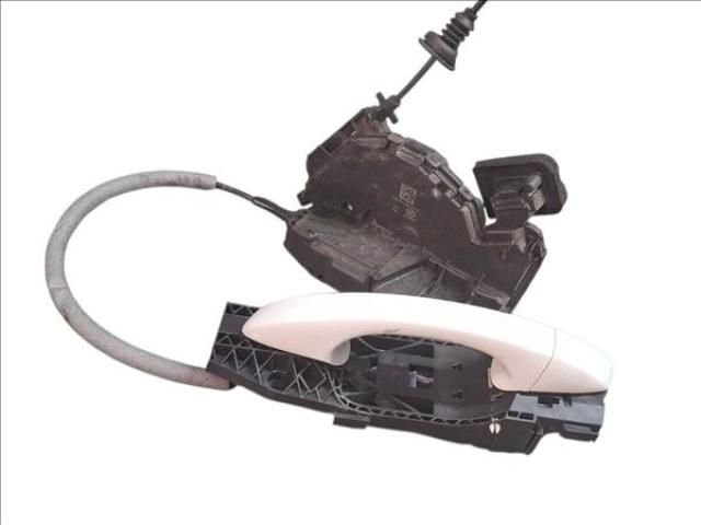 bontott VW GOLF VII Bal hátsó Ajtózár