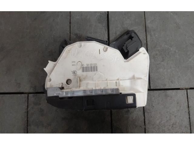 bontott VW GOLF VII Bal hátsó Ajtózár