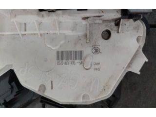 bontott VW GOLF VII Bal hátsó Ajtózár