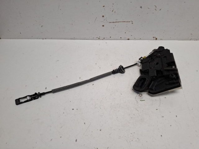 bontott VW GOLF VII Bal hátsó Ajtózár