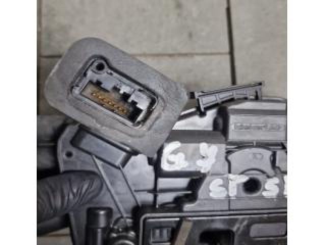 bontott VW GOLF VII Bal hátsó Ajtózár