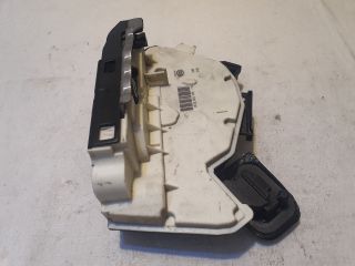 bontott VW GOLF VII Bal hátsó Ajtózár