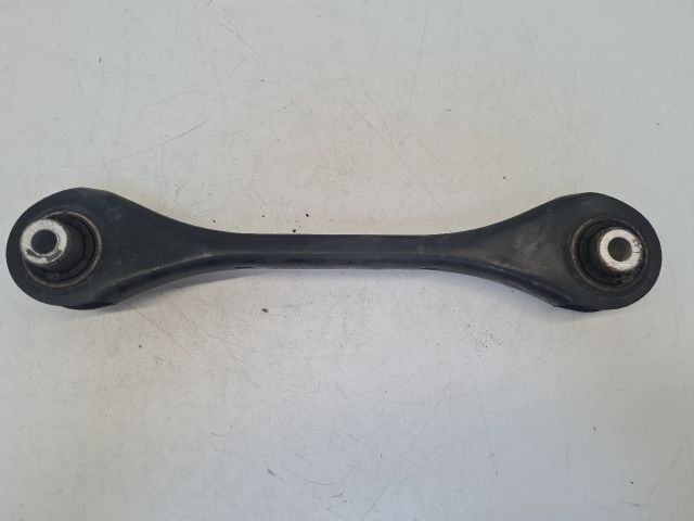 bontott VW GOLF VII Bal hátsó Alsó Lengőkar